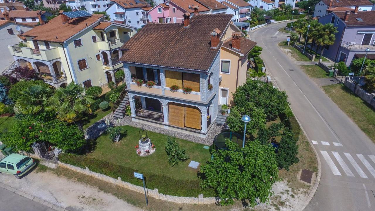 Apartments Cvitan 1. Floor Poreč Extérieur photo