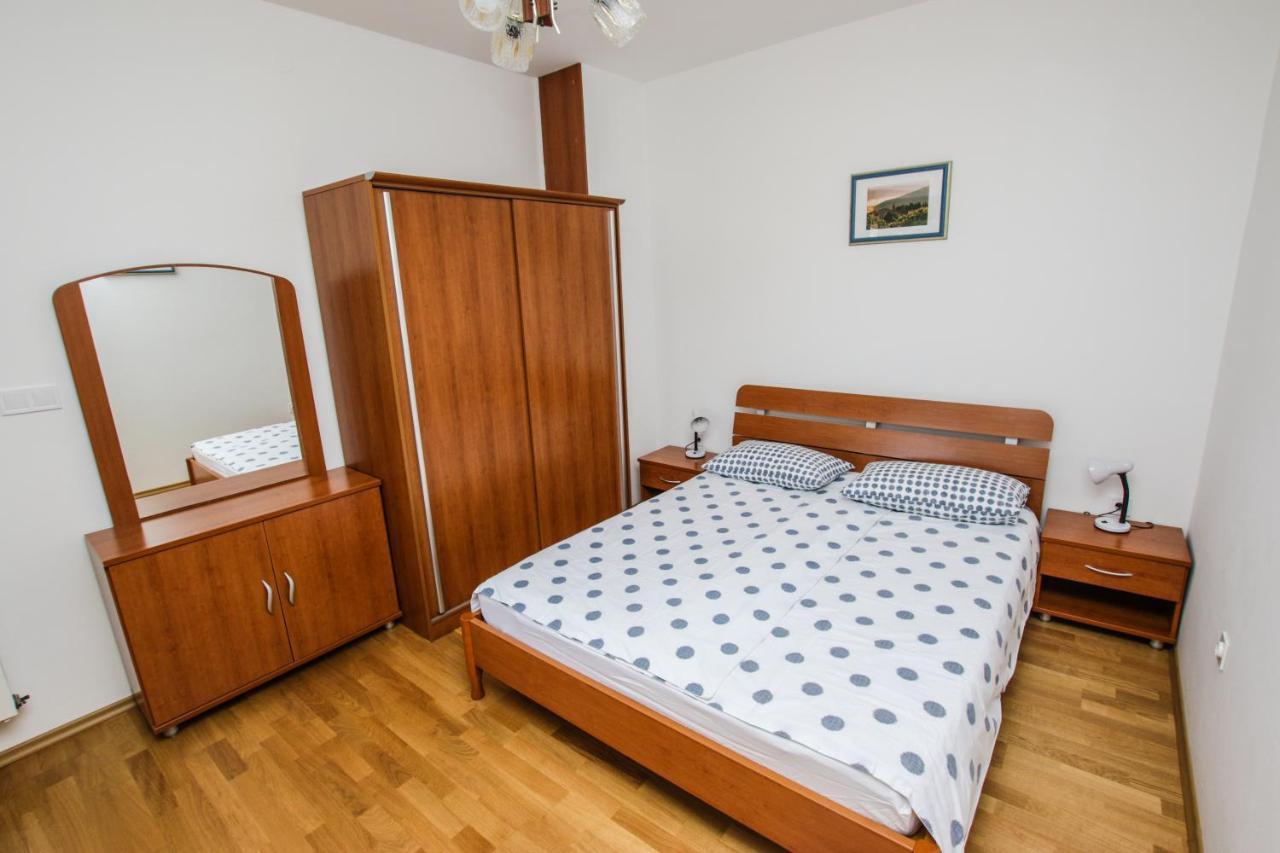 Apartments Cvitan 1. Floor Poreč Extérieur photo